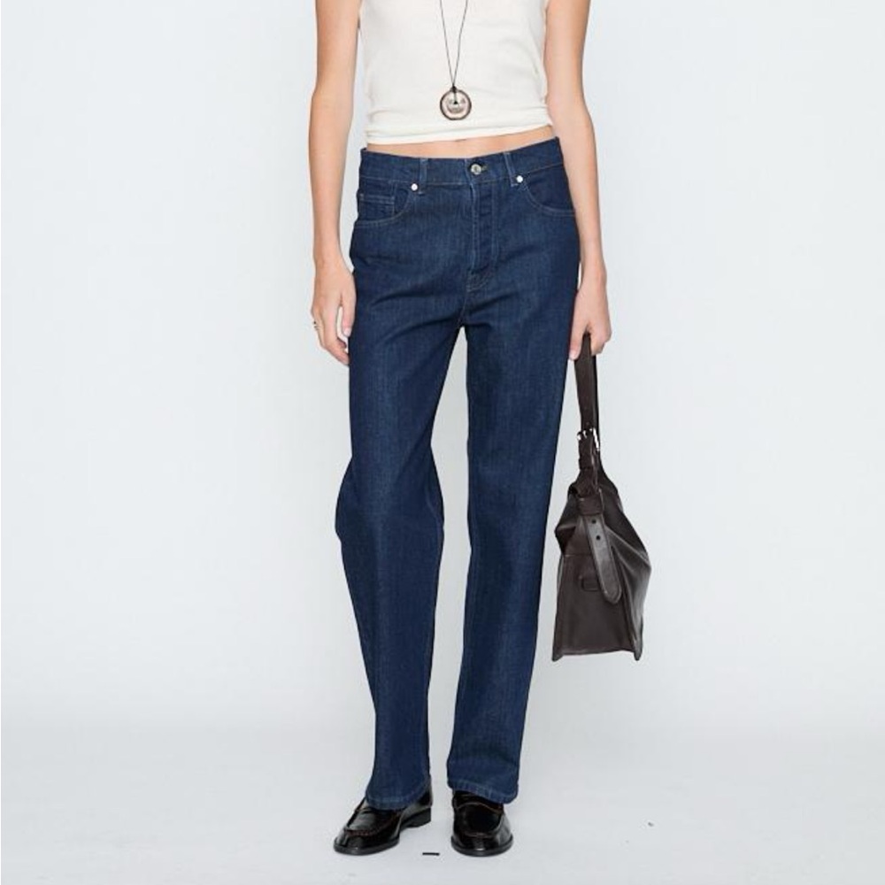 Massimo Dutti Mid Rise Straight Leg Comfort Jean Ankle Jean in Size 38